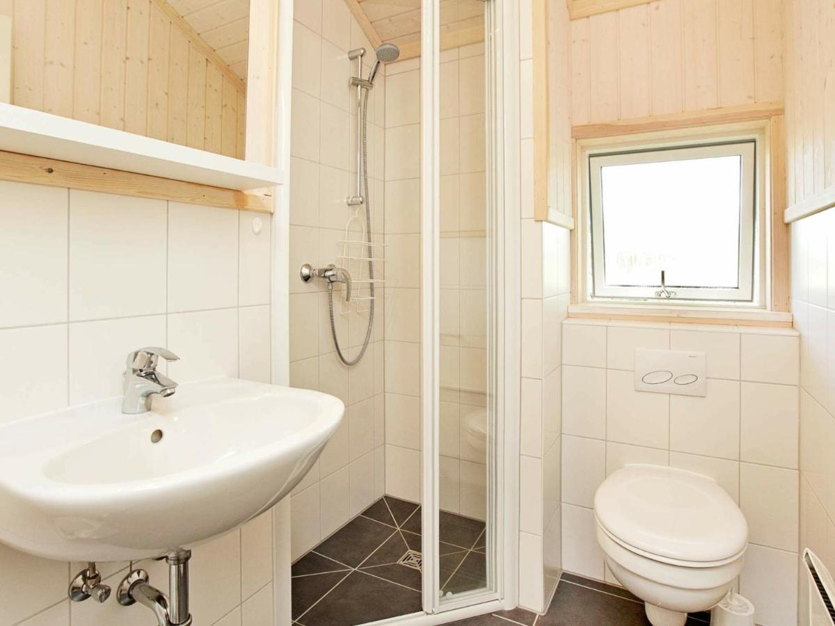 Three-Bedroom Holiday Home In Grossenbrode 1 Szoba fotó