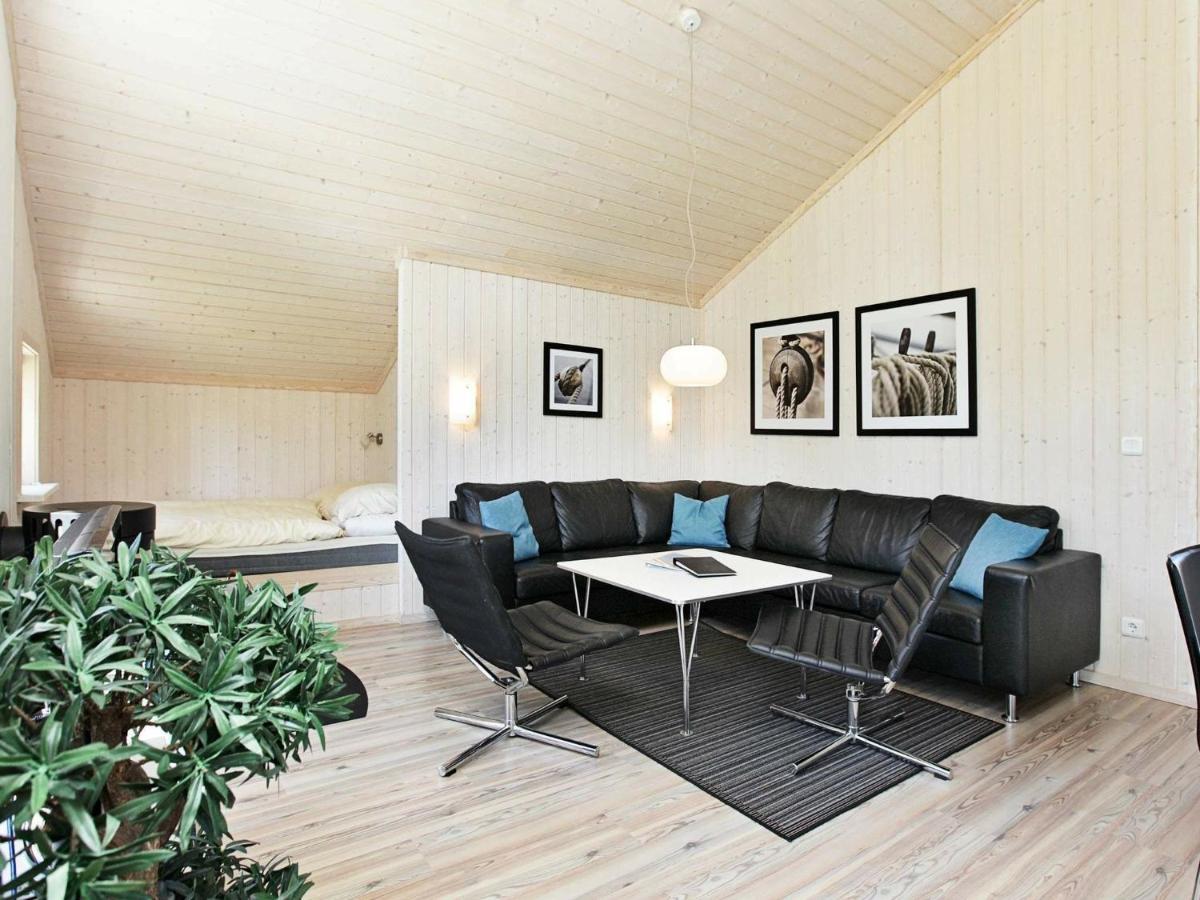 Three-Bedroom Holiday Home In Grossenbrode 1 Szoba fotó